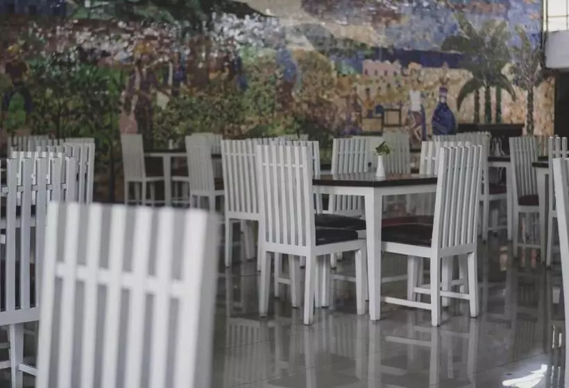 Lpp Convention Hotel Demangan