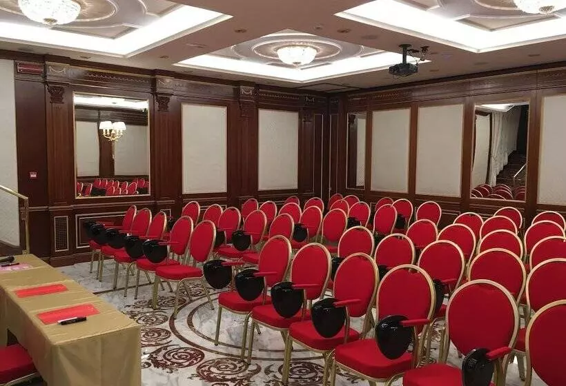 酒店 Andreola Central