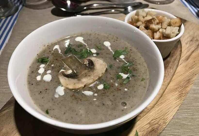 مسافرخانه Coco Villa