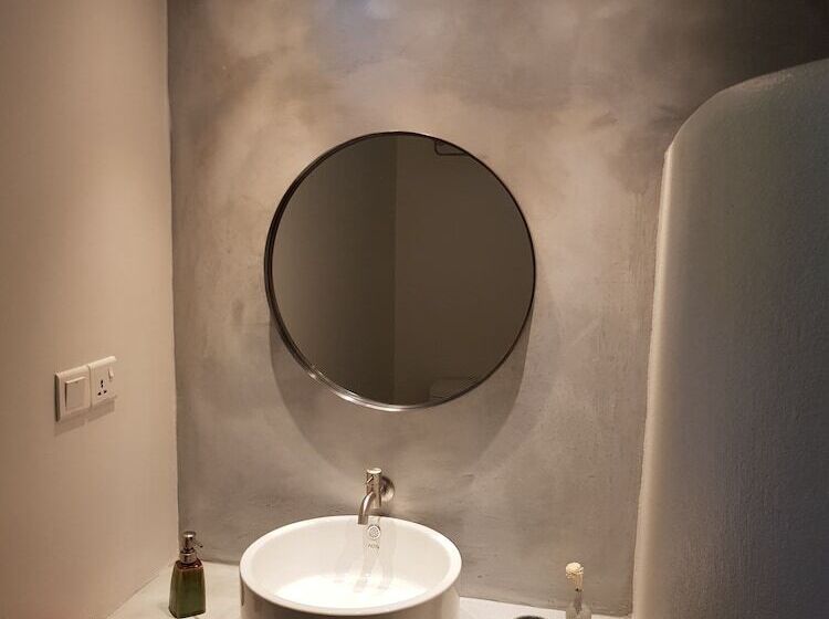 مسافرخانه Coco Villa