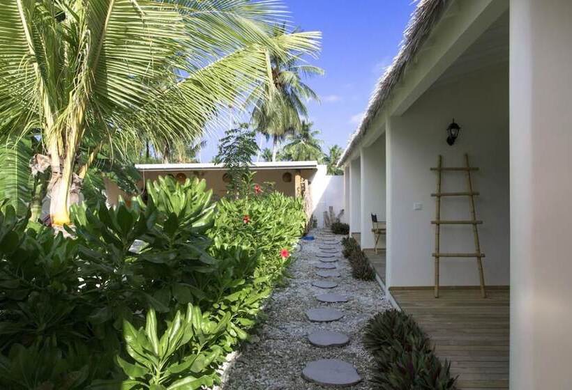 مسافرخانه Coco Villa