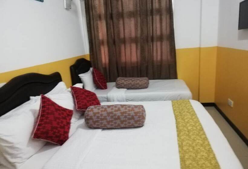 هتل Beach Arena Inn