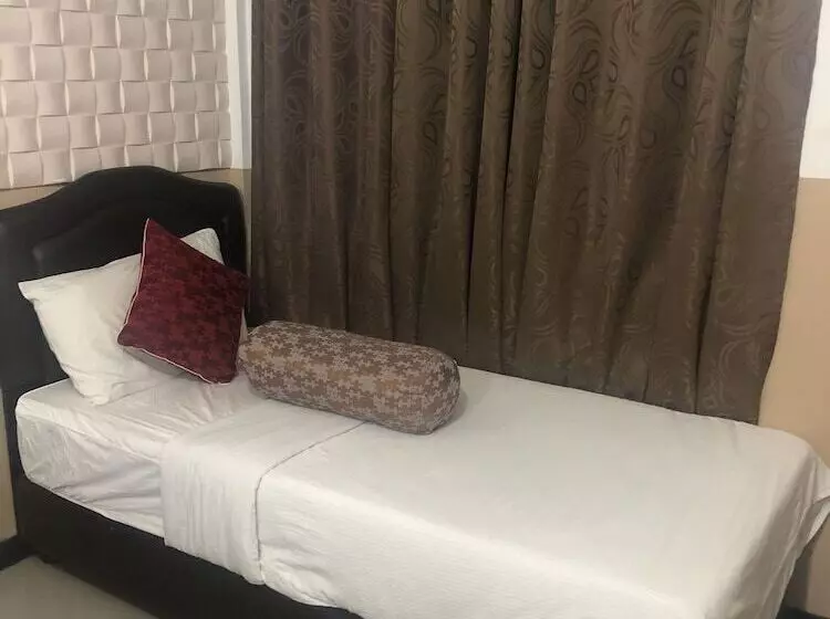 هتل Beach Arena Inn