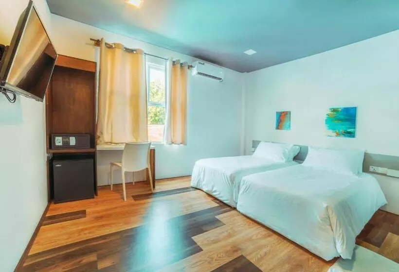 پانسیون White Coral Rasdhoo