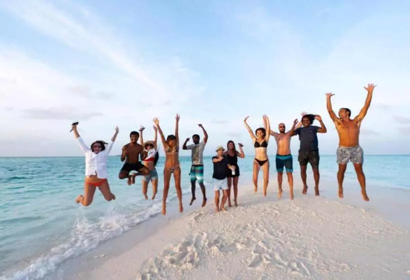 پانسیون White Coral Rasdhoo