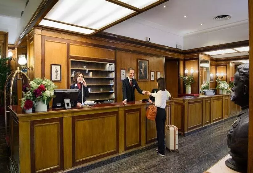 Bettoja Hotel Massimo D Azeglio