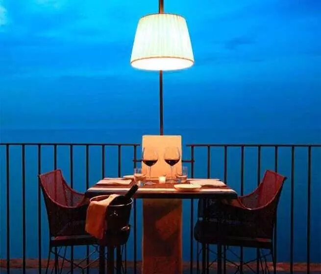 ホテル Grotta Palazzese