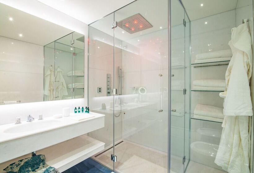 هتل Grotta Palazzese