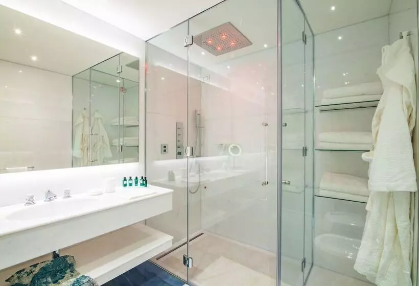 ホテル Grotta Palazzese