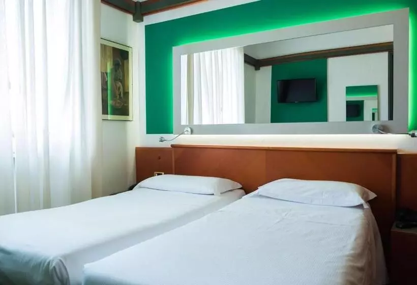 Jet Hotel, Sure Hotel Collection By Best Western