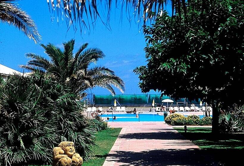 Отель Th Cinisi   Florio Park