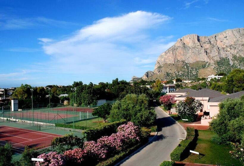 Отель Th Cinisi   Florio Park