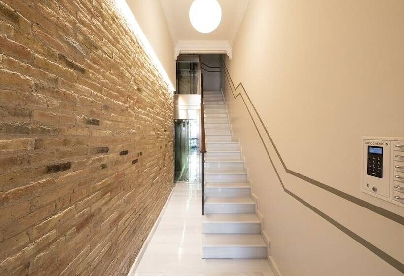 Aspasios Sagrada Familia Apartments