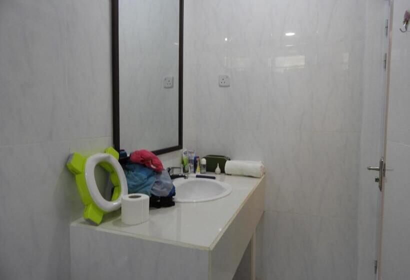 پانسیون Karaa Village