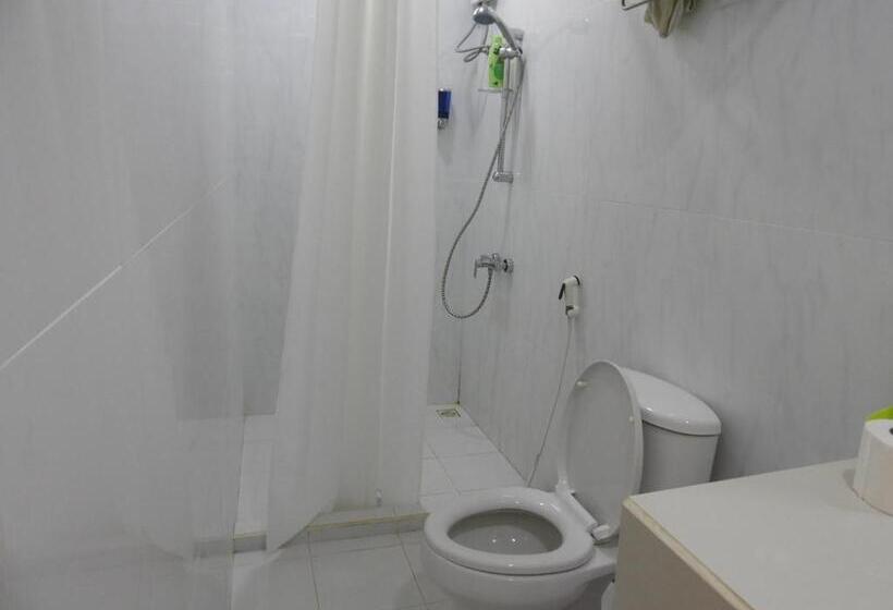 پانسیون Karaa Village