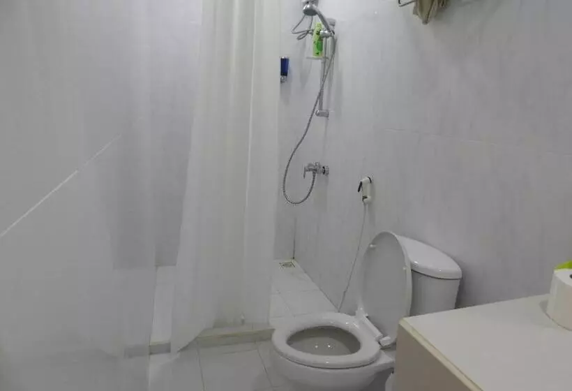 پانسیون Karaa Village