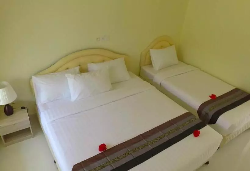 پانسیون Karaa Village