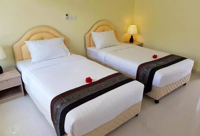 پانسیون Karaa Village