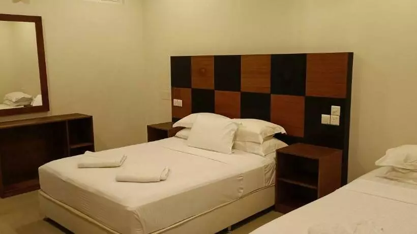 پانسیون Ras Village