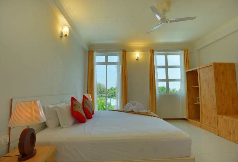 پانسیون Rasdhoo Grand & Spa