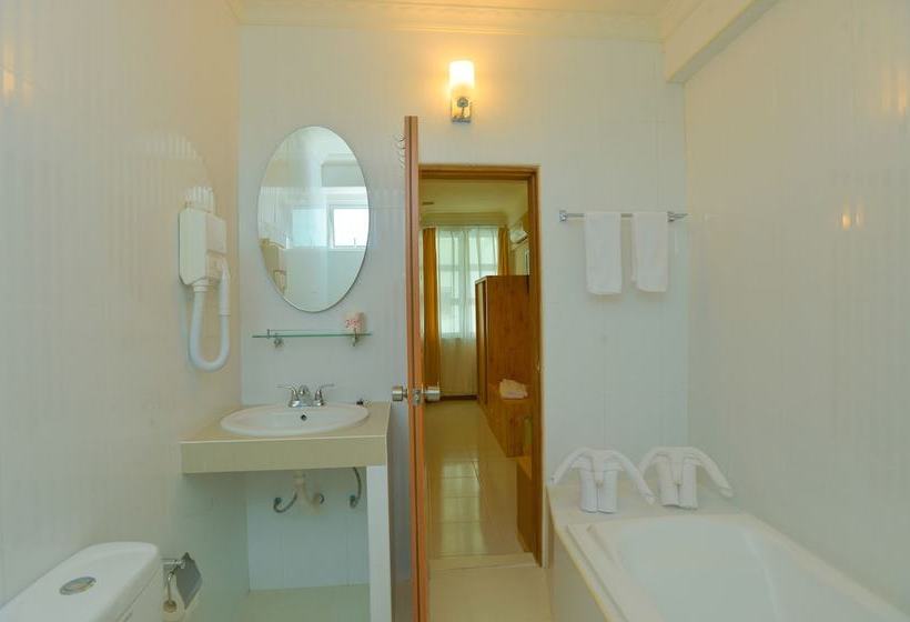 پانسیون Rasdhoo Grand & Spa