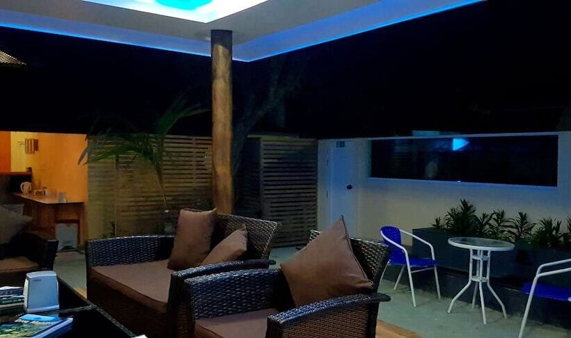 پانسیون Scuba Inn