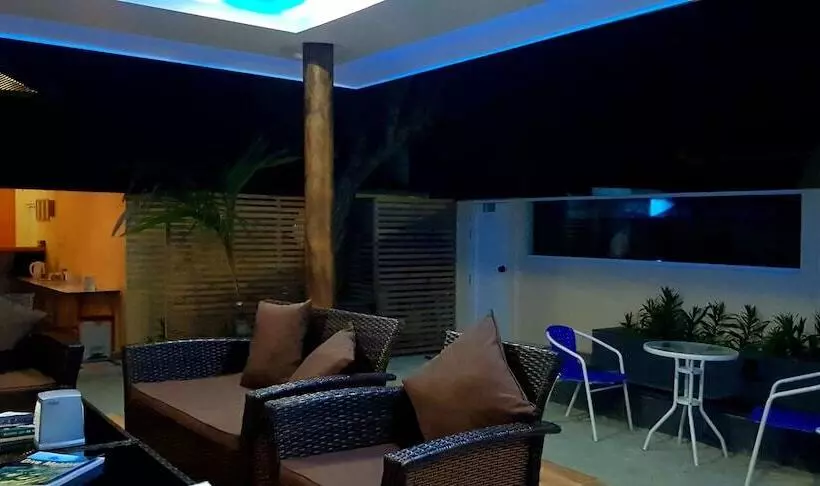 پانسیون Scuba Inn
