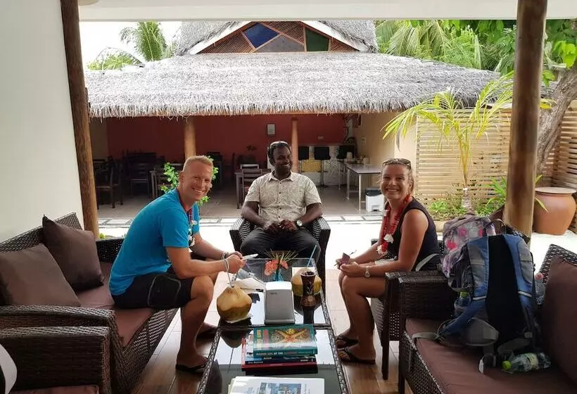 پانسیون Scuba Inn