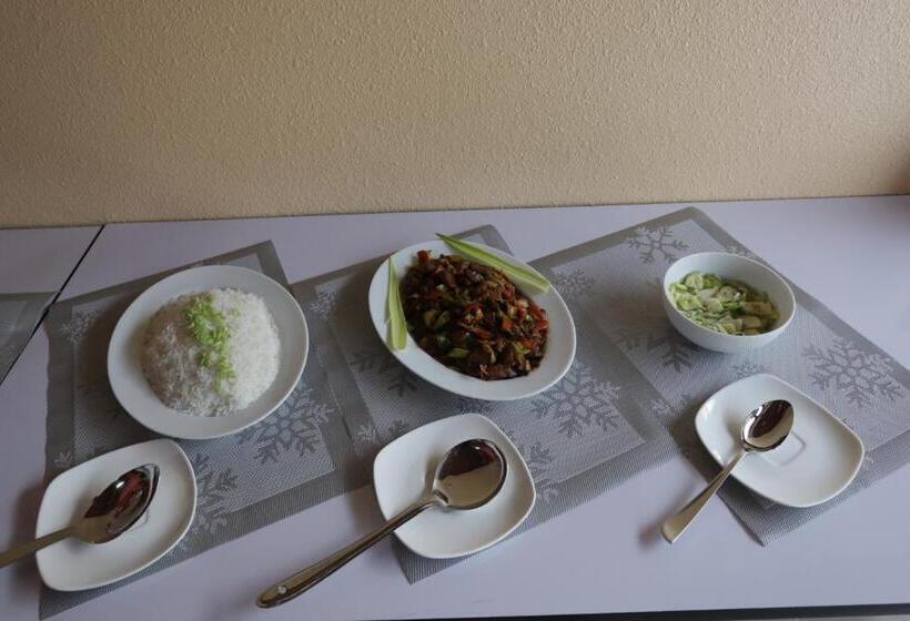 پانسیون Scuba Inn