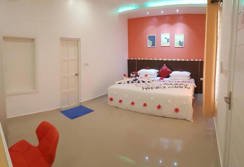 پانسیون Scuba Inn