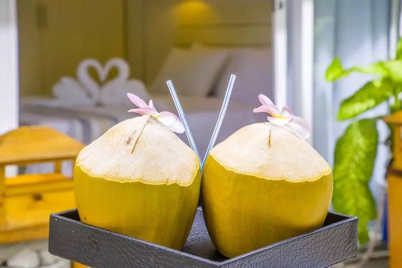 پانسیون Aadan Beach House