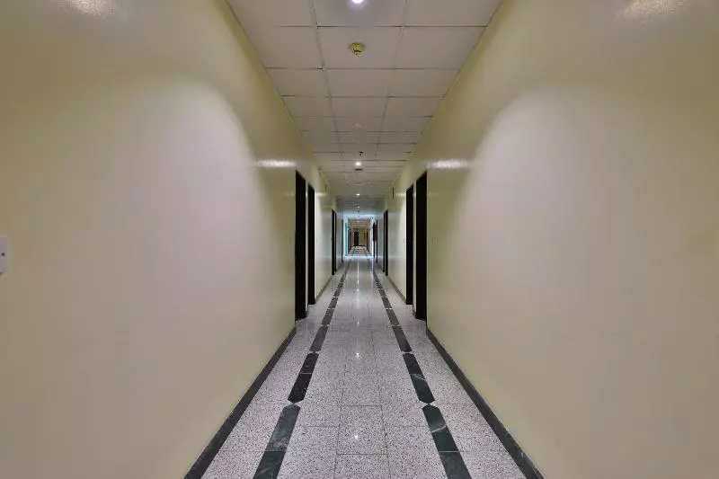 Al Hamra Palace Al Aswaq By Oyo Rooms