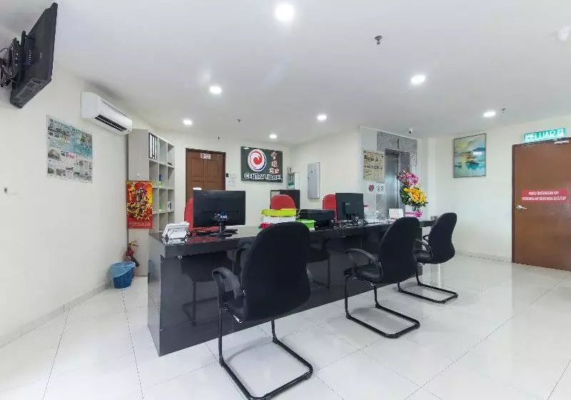 Central Hotel By Oyo Rooms