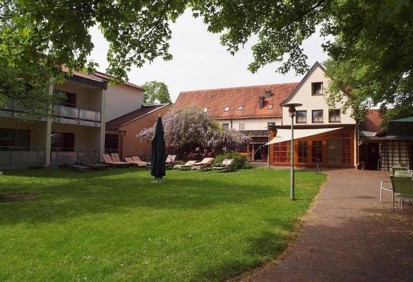 Hotelli Caritashaus St. Elisabeth