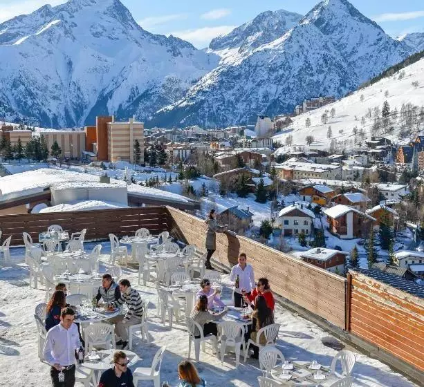 هتل Villages Clubs Du Soleil Les 2 Alpes