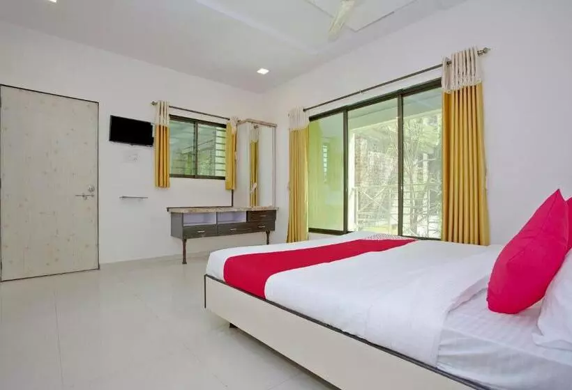 ホテル O Capital O Sai Icon Residency