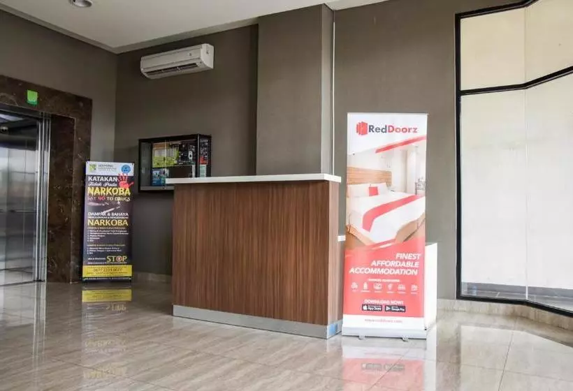 پانسیون The Satu Stay Serpong Green View