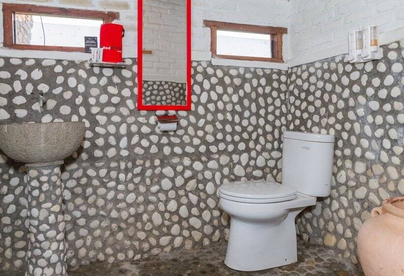 פנסיון Reddoorz Near Kampung Gajah 2