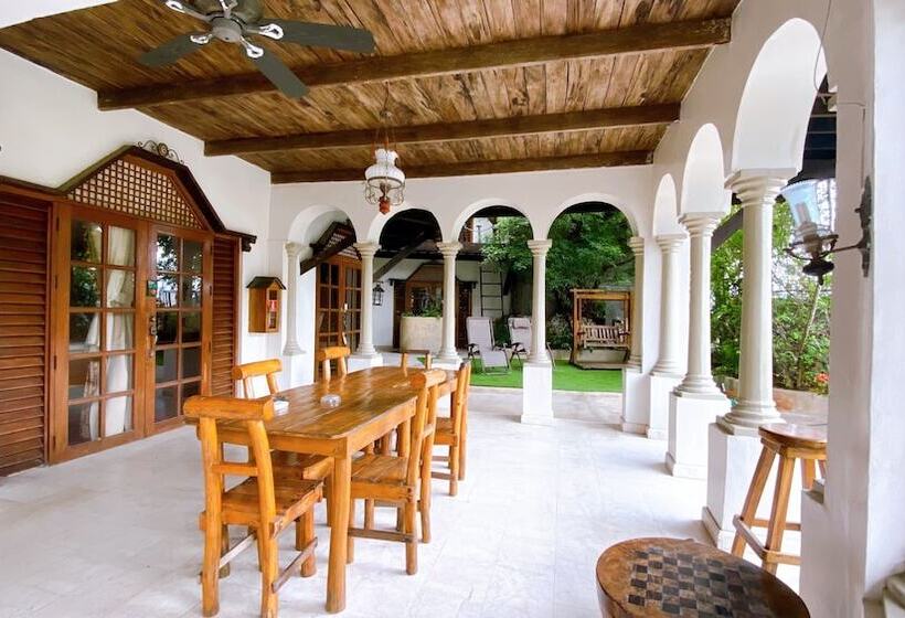 Tropicana Castle Dive Resort Powered By Cocotel