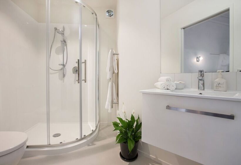 호텔 Warblers Retreat