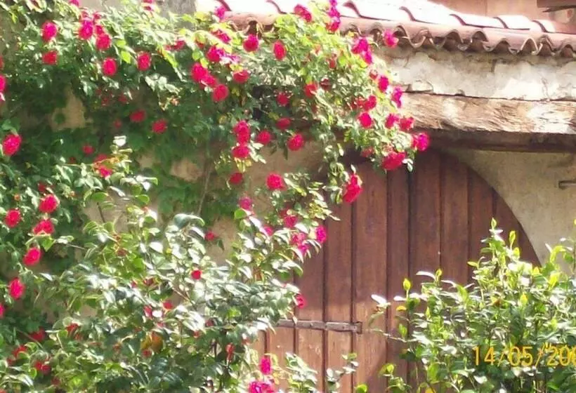 Отель Locanda Dei Mai Intees