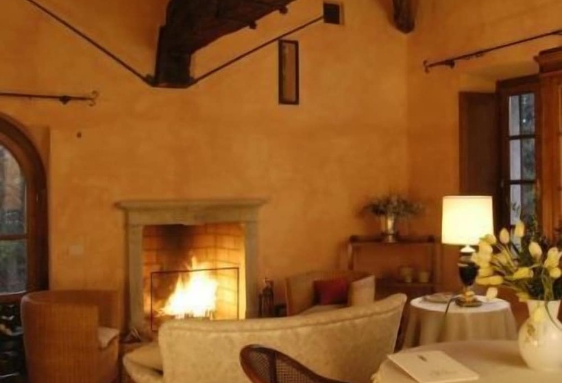 호텔 Locanda Dei Mai Intees