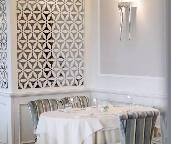 Отель Madrigale Panoramic Lifestyle & Soulful