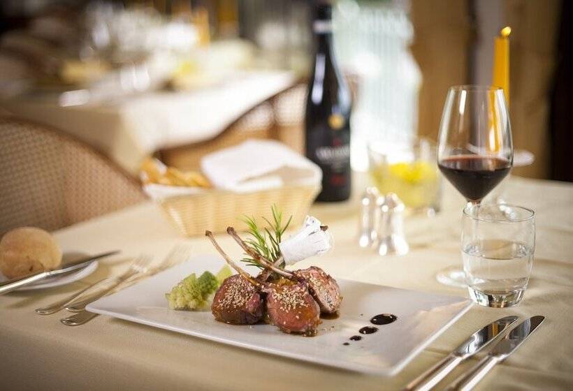 هتل Madrigale Panoramic Lifestyle & Soulful