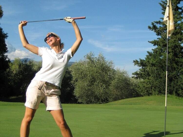 هتل Madrigale Panoramic Lifestyle & Soulful