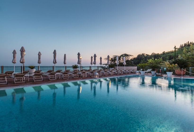 هتل Madrigale Panoramic Lifestyle & Soulful