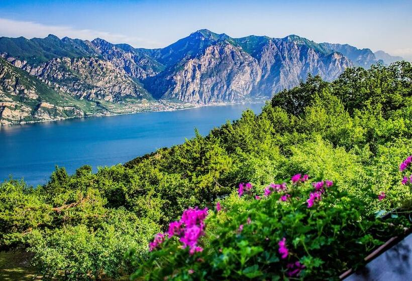 فندق Querceto Wellness & Spa   Garda Lake Collection