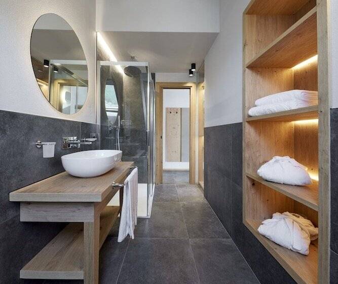 בית מלון כפרי Rezia