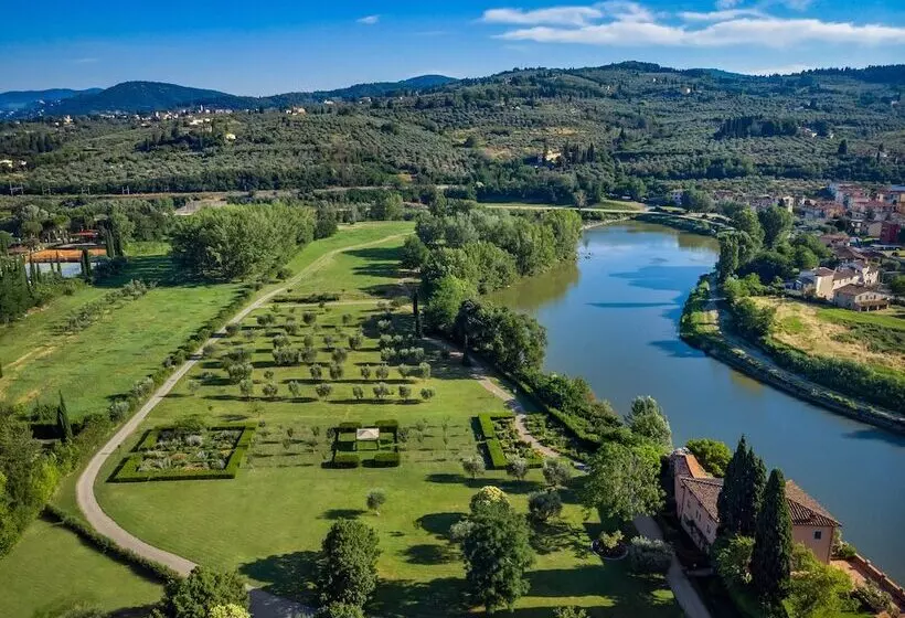 호텔 Villa La Massa