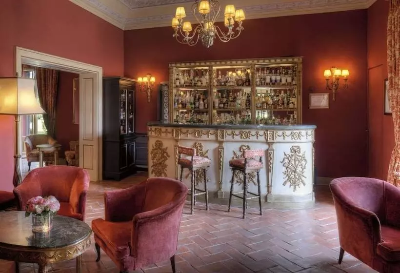 호텔 Villa La Massa